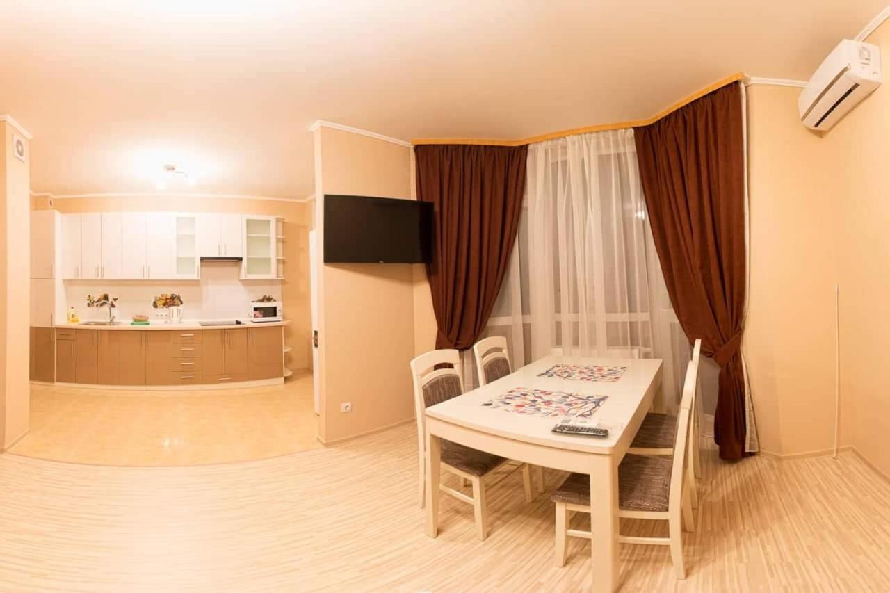 קייב Apartment Kopernika 3 מראה חיצוני תמונה